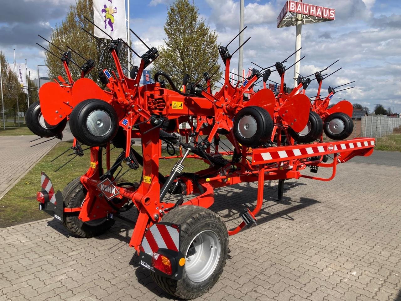 Kreiselheuer типа Kuhn GF 13003T, Gebrauchtmaschine в Stuhr (Фотография 3)