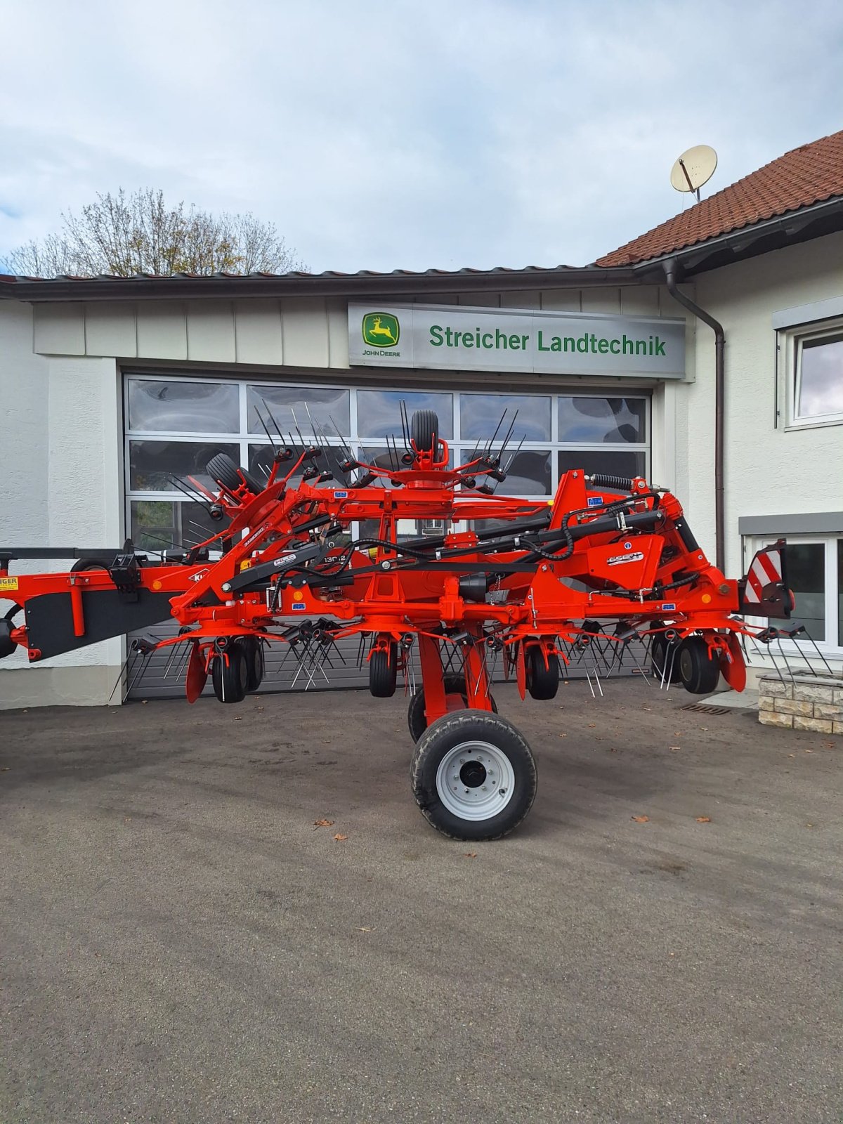 Kreiselheuer van het type Kuhn GF 13012, Gebrauchtmaschine in Günzach (Foto 1)