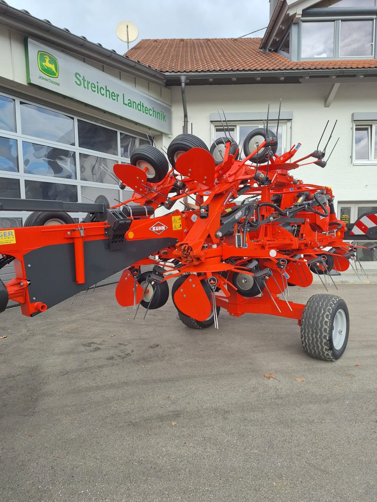 Kreiselheuer van het type Kuhn GF 13012, Gebrauchtmaschine in Günzach (Foto 2)