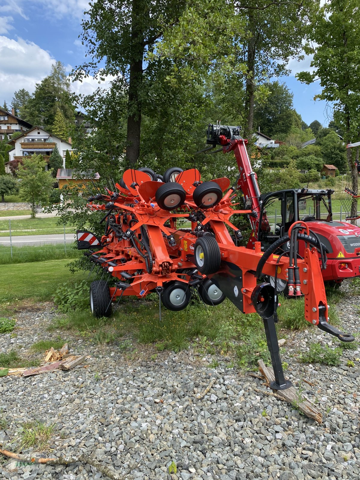 Kreiselheuer van het type Kuhn GF 17003T, Neumaschine in Marktoberdorf (Foto 1)