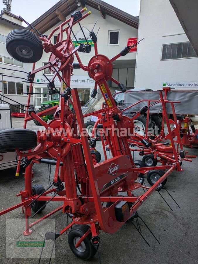 Kreiselheuer del tipo Kuhn GF 582, Neumaschine en Schlitters (Imagen 3)