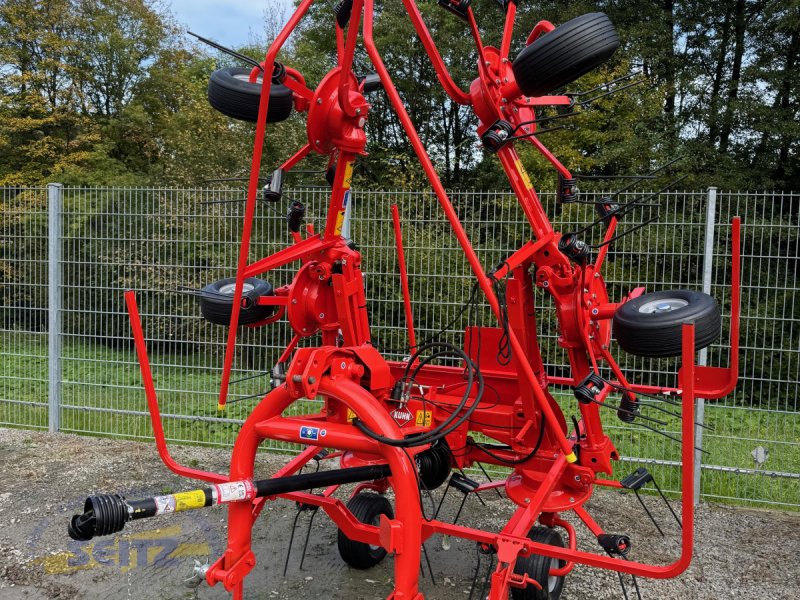 Kreiselheuer del tipo Kuhn GF 582, Neumaschine en Lindenfels-Glattbach (Imagen 1)