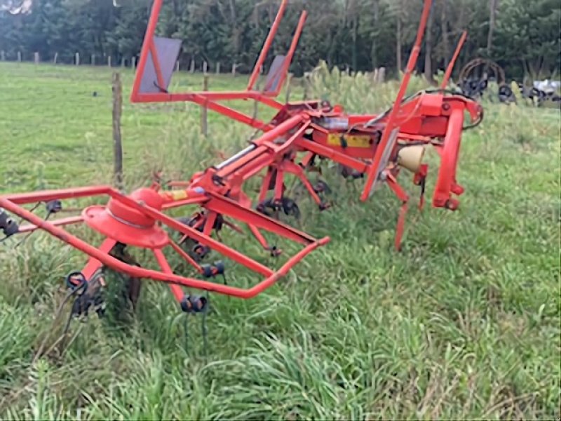 Kreiselheuer of the type Kuhn GF 6301 MH, Gebrauchtmaschine in PITHIVIERS Cedex