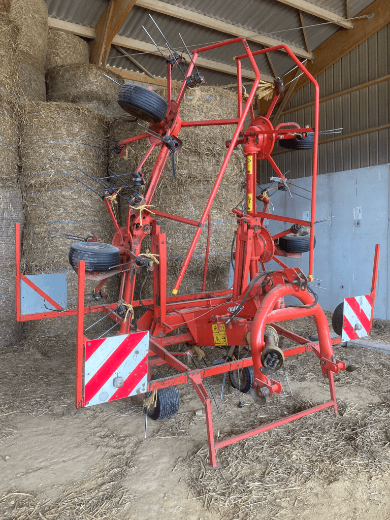 Kreiselheuer typu Kuhn GF 6401 MH, Gebrauchtmaschine v CONDE SUR VIRE (Obrázok 1)