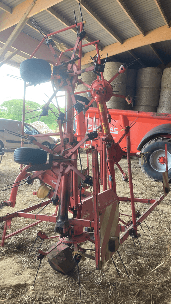 Kreiselheuer typu Kuhn GF 6401 MH, Gebrauchtmaschine v CONDE SUR VIRE (Obrázok 2)