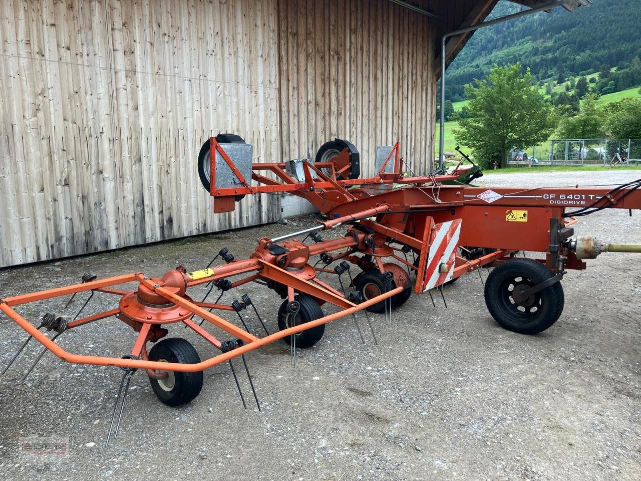 Kreiselheuer del tipo Kuhn GF 6401 T, Gebrauchtmaschine In Tuntenhausen (Immagine 3)