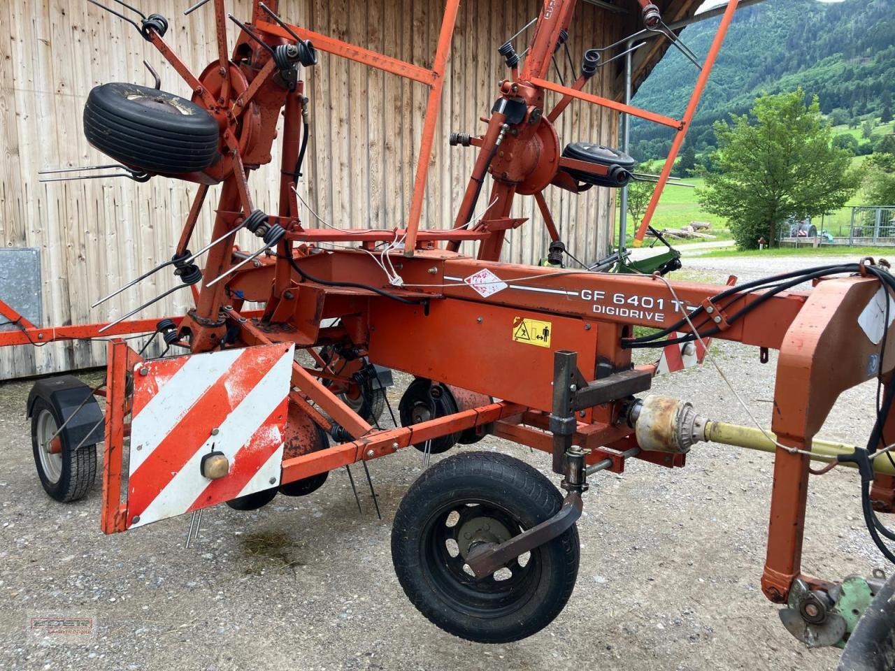 Kreiselheuer del tipo Kuhn GF 6401 T, Gebrauchtmaschine In Tuntenhausen (Immagine 4)