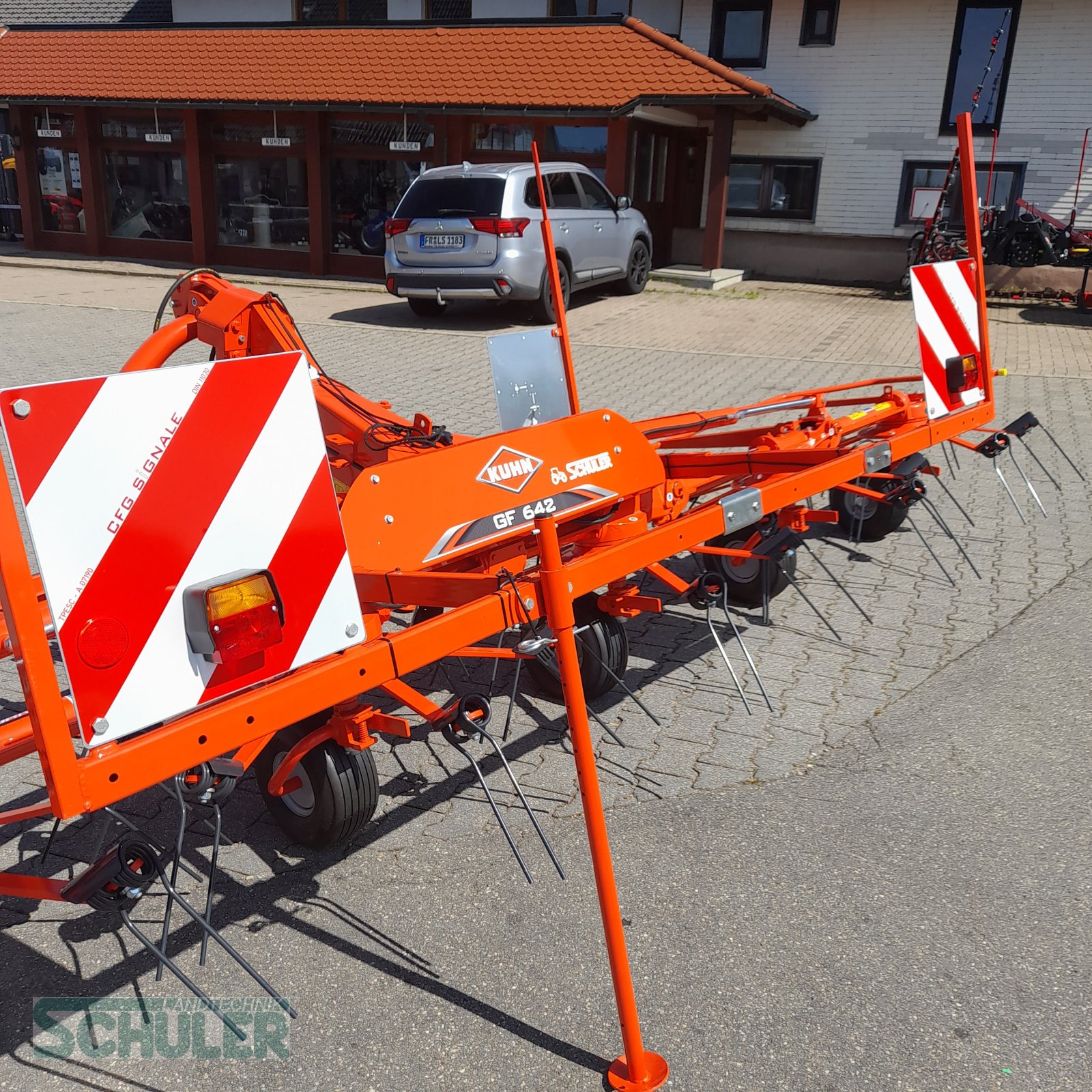 Kreiselheuer tipa Kuhn GF 642, Neumaschine u St. Märgen (Slika 5)