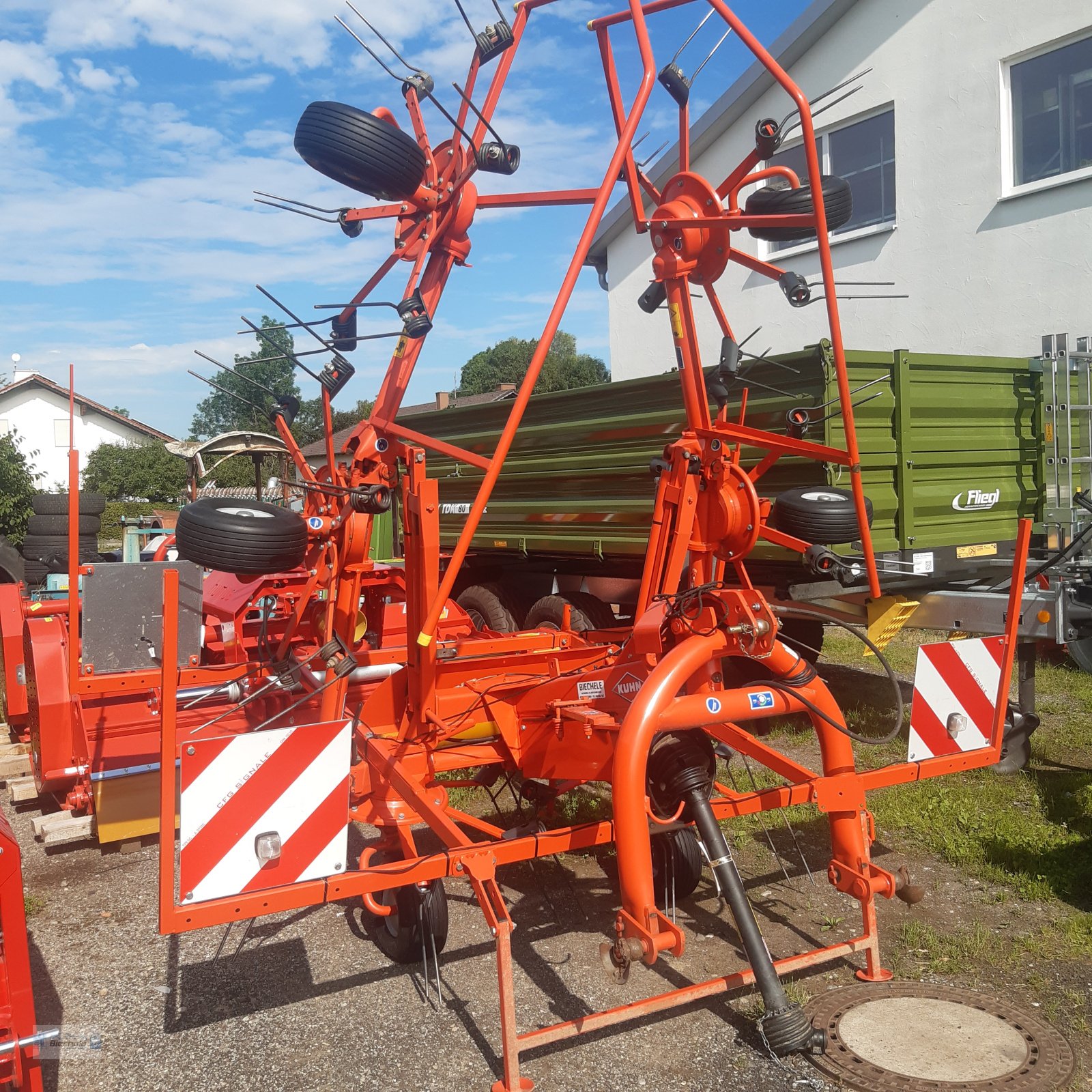 Kreiselheuer tipa Kuhn GF 642, Gebrauchtmaschine u Bronnen (Slika 3)