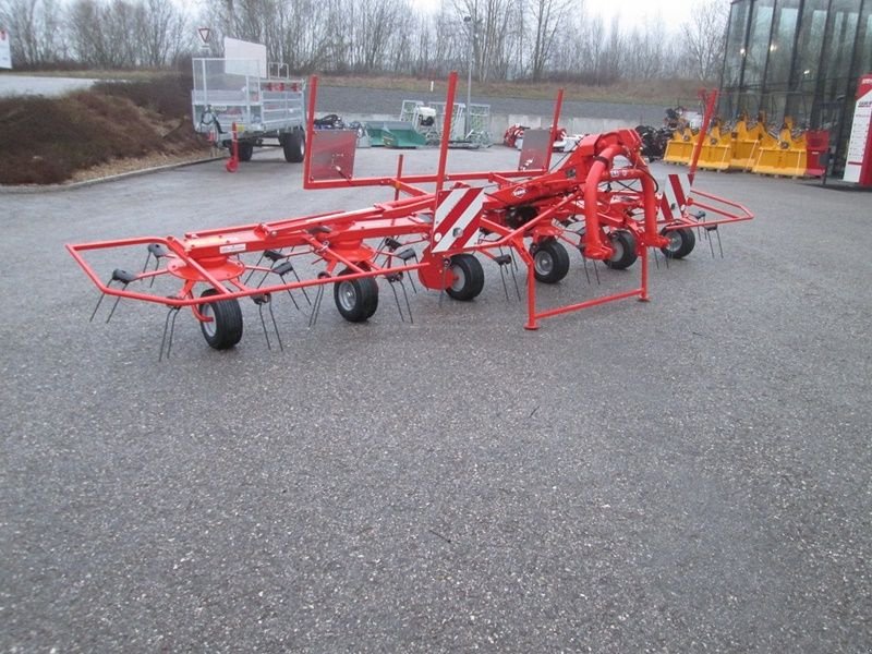 Kreiselheuer del tipo Kuhn GF 6502 Kreiselheuer, Neumaschine en St. Marienkirchen (Imagen 12)