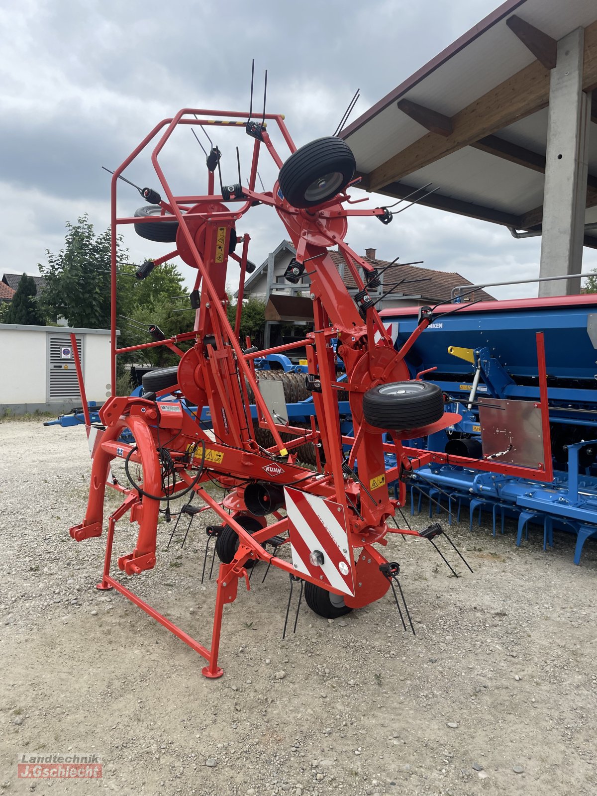 Kreiselheuer del tipo Kuhn GF 6502, Neumaschine en Mühldorf (Imagen 1)