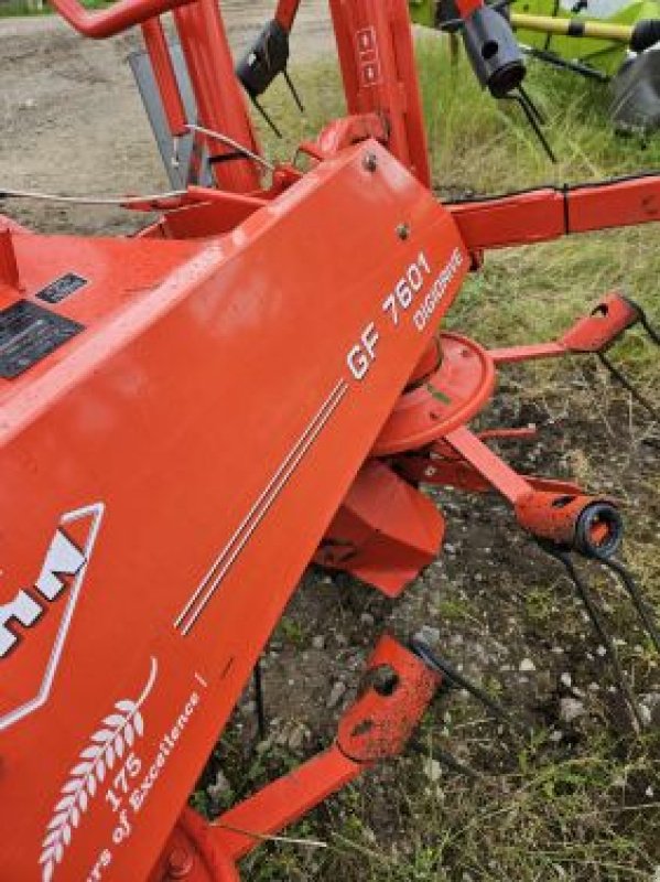 Kreiselheuer del tipo Kuhn GF 7601 MH, Gebrauchtmaschine en Belleville sur Meuse (Imagen 2)