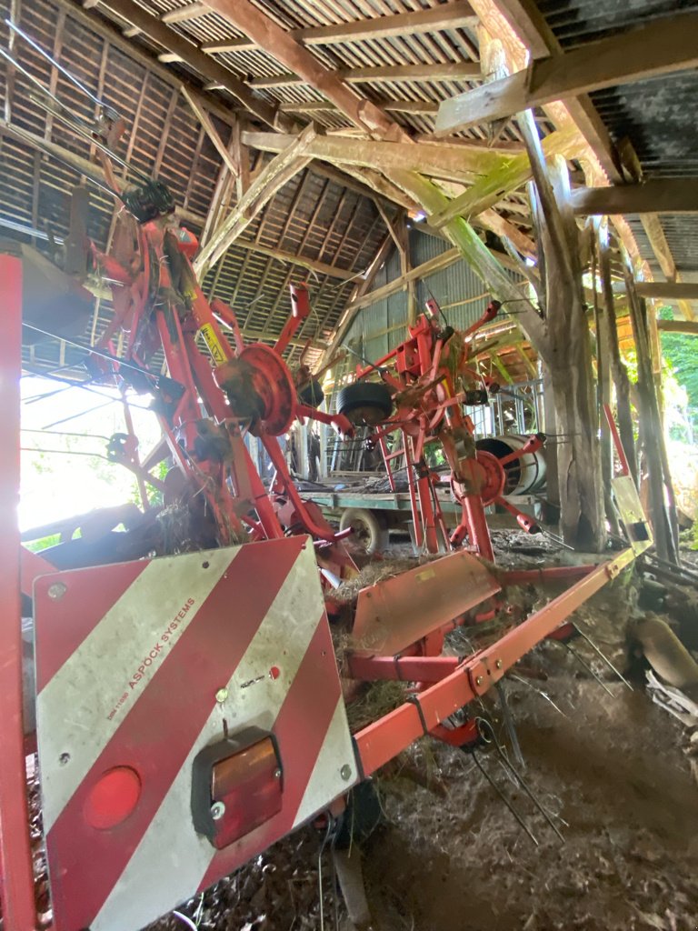 Kreiselheuer del tipo Kuhn GF 7601 MH, Gebrauchtmaschine In UZERCHE (Immagine 4)