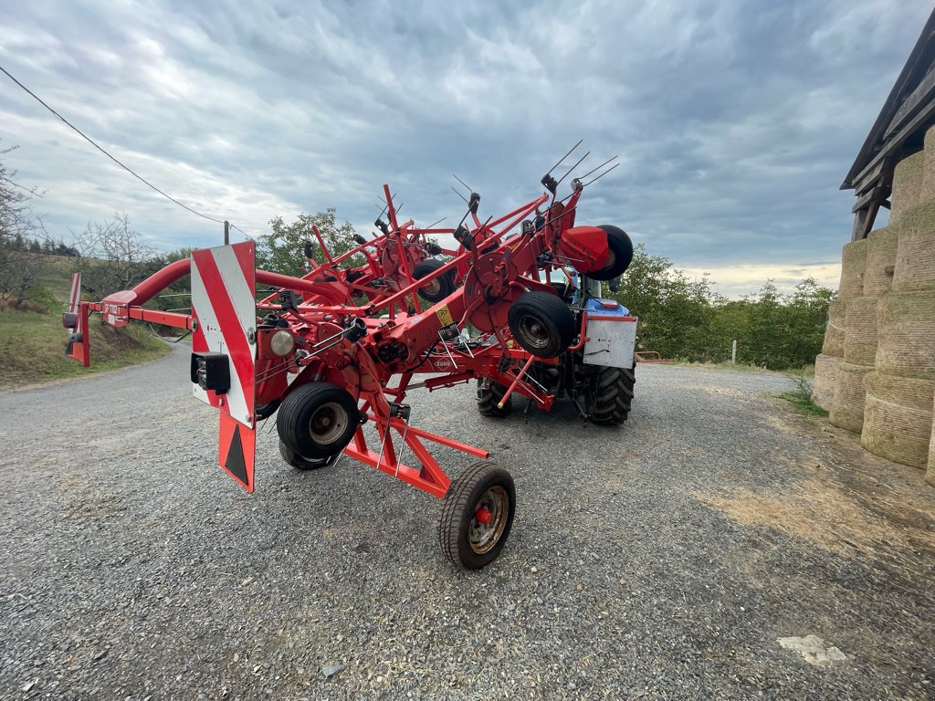 Kreiselheuer typu Kuhn GF 7702 T, Gebrauchtmaschine v UZERCHE (Obrázok 3)