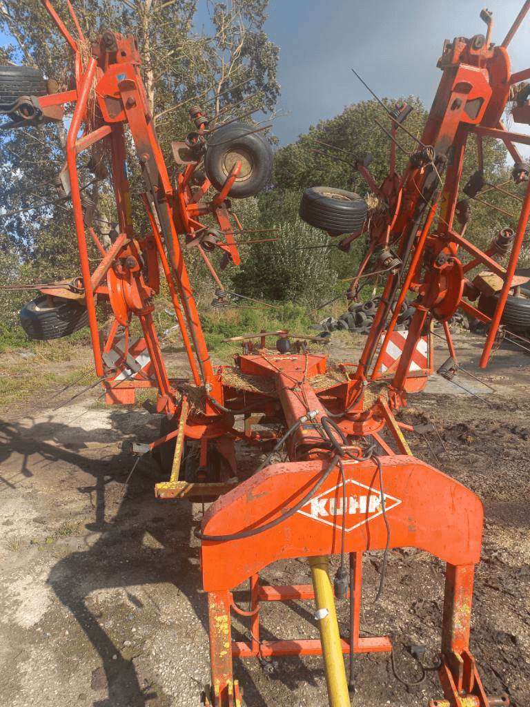 Kreiselheuer типа Kuhn GF 8501 MH, Gebrauchtmaschine в CINTHEAUX (Фотография 1)