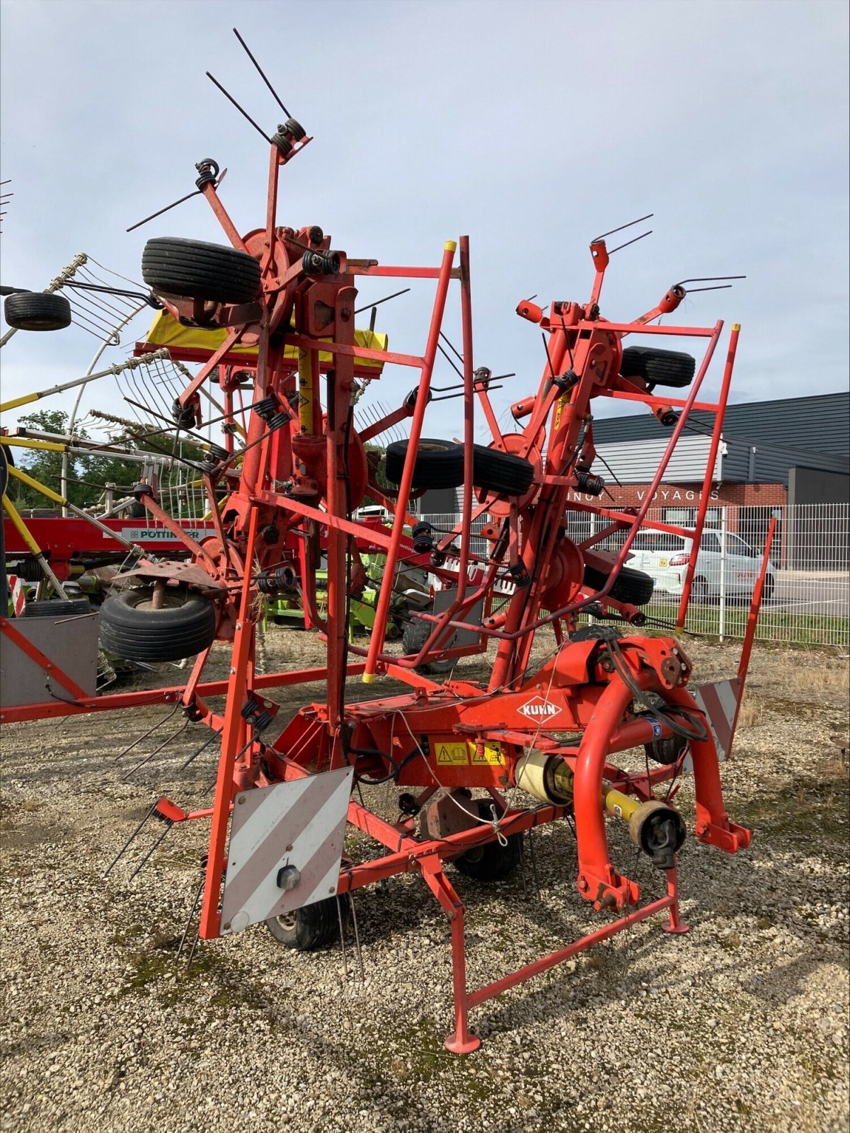 Kreiselheuer tip Kuhn GF 8501 MH, Gebrauchtmaschine in CHEMINOT (Poză 1)