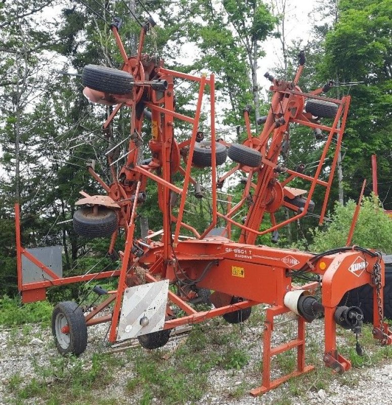 Kreiselheuer typu Kuhn GF 8501 T, Gebrauchtmaschine w CHEMAUDIN ET VAUX (Zdjęcie 2)