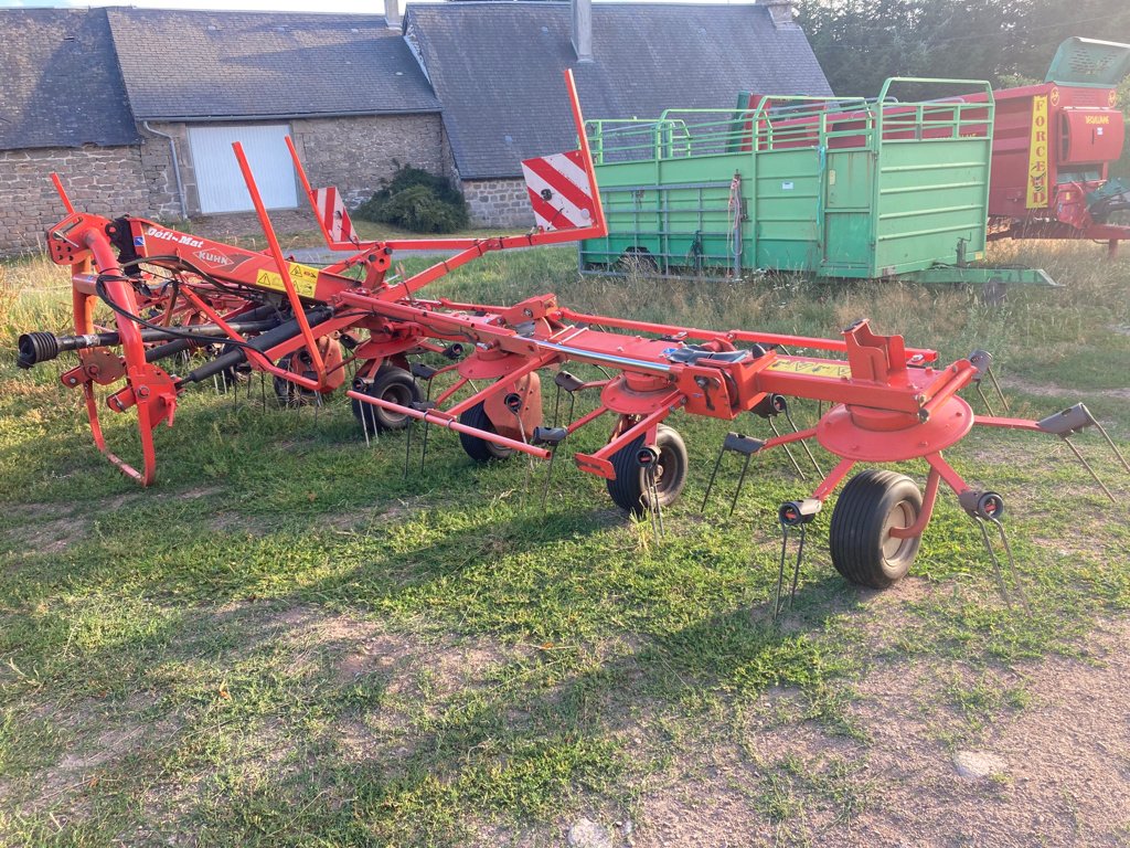 Kreiselheuer tipa Kuhn GF 8702 DESTOCKAGE, Gebrauchtmaschine u UZERCHE (Slika 2)