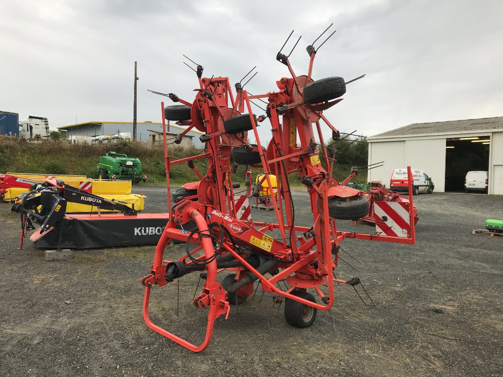 Kreiselheuer от тип Kuhn GF 8702 DESTOCKAGE, Gebrauchtmaschine в UZERCHE (Снимка 1)