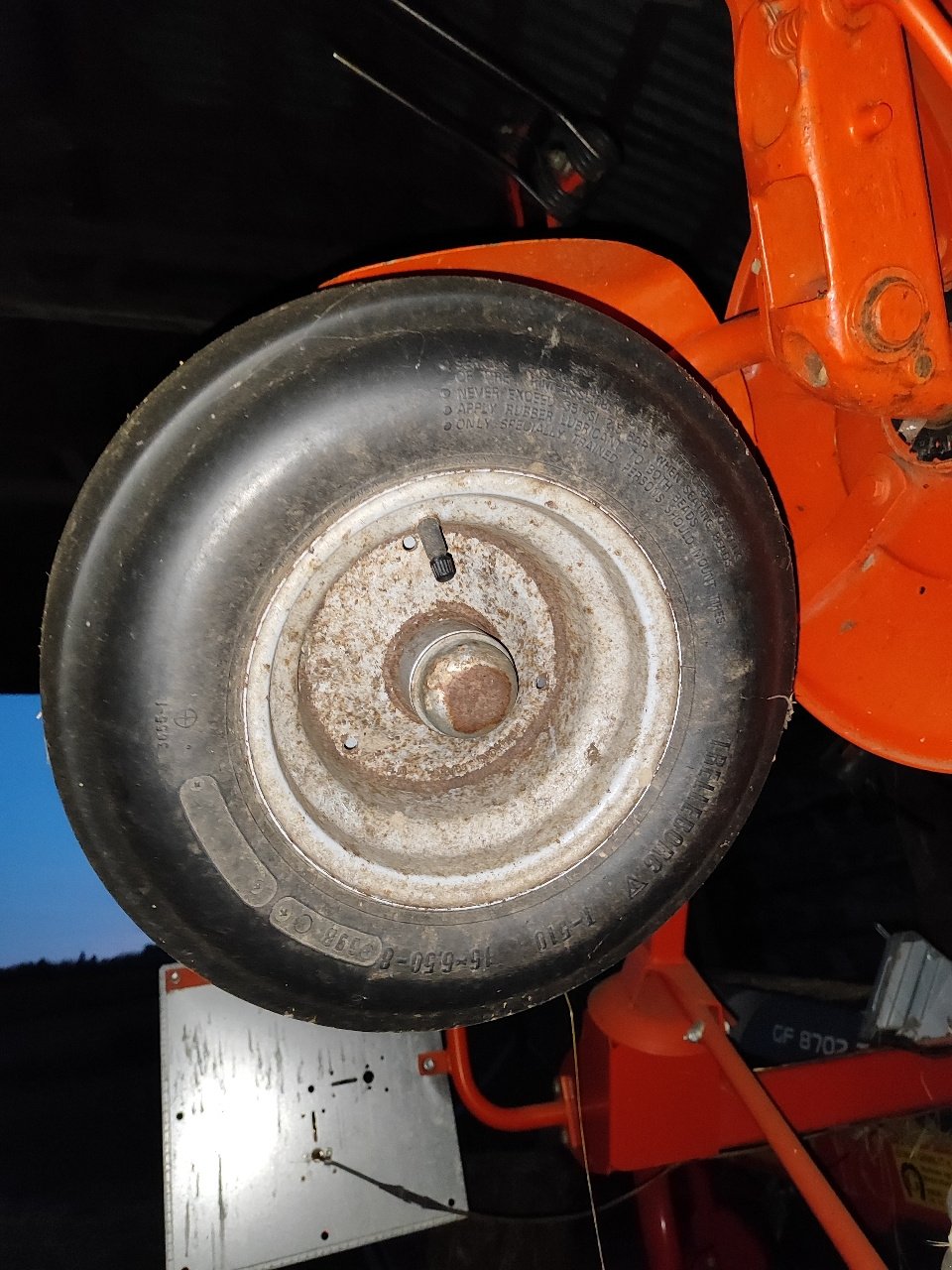 Kreiselheuer del tipo Kuhn GF 8702 T G 2, Gebrauchtmaschine en Saint-Nabord (Imagen 3)