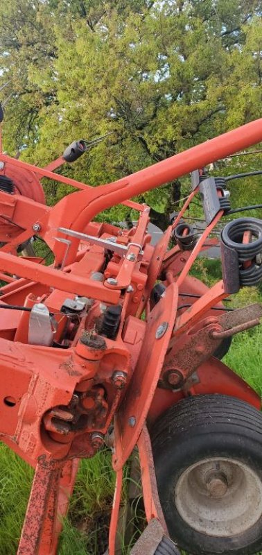 Kreiselheuer del tipo Kuhn GF 8702 T GII, Gebrauchtmaschine en CIVENS (Imagen 3)