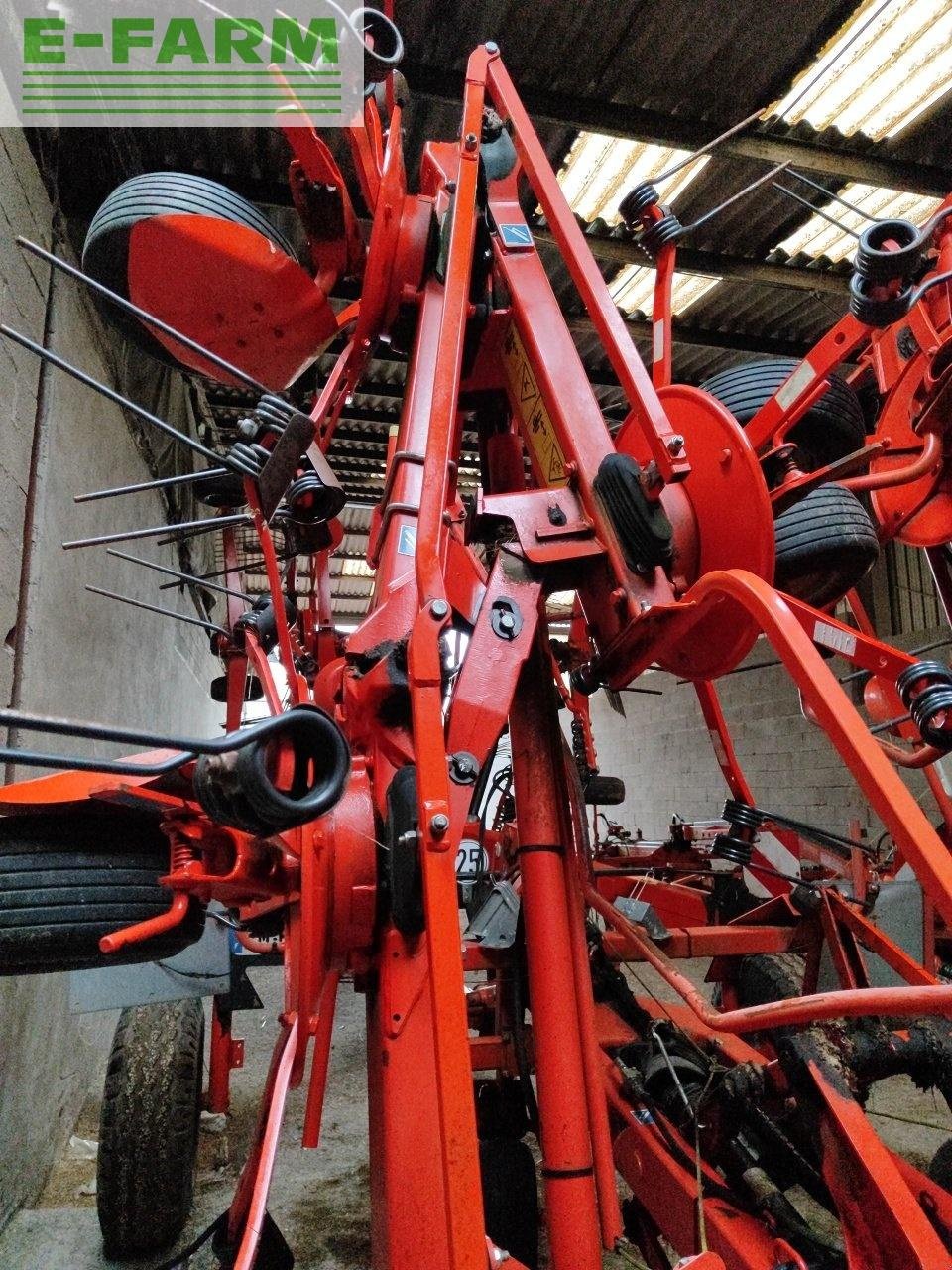 Kreiselheuer tip Kuhn gf 8702 t, Gebrauchtmaschine in CHAUVONCOURT (Poză 4)