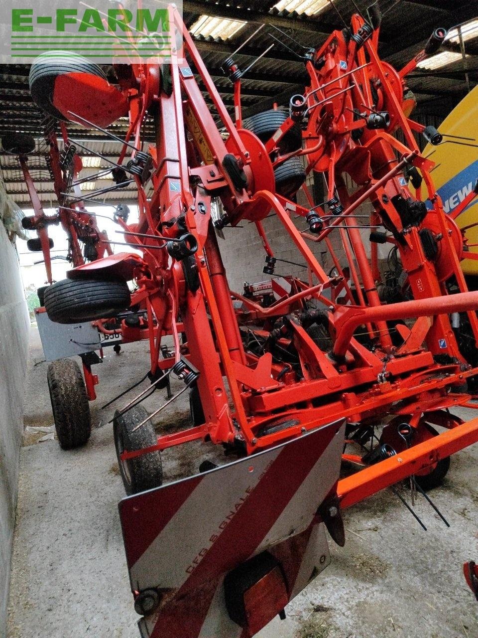 Kreiselheuer tip Kuhn gf 8702 t, Gebrauchtmaschine in CHAUVONCOURT (Poză 3)