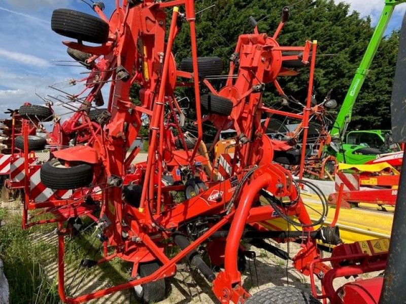 Kreiselheuer a típus Kuhn GF 8702, Gebrauchtmaschine ekkor: MARBEVILLE (Kép 1)