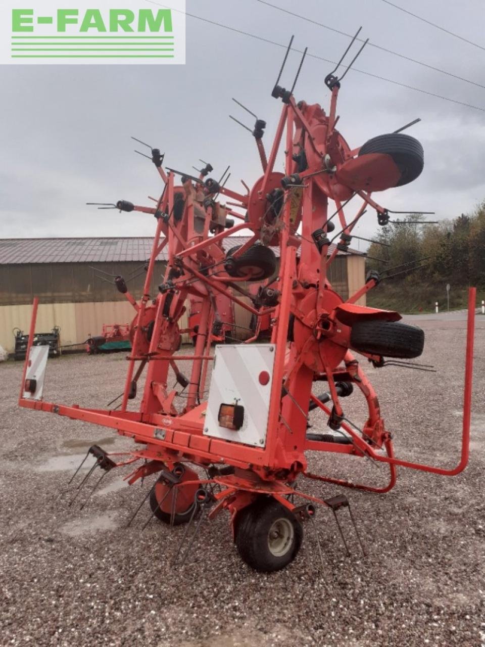 Kreiselheuer za tip Kuhn gf 8702, Gebrauchtmaschine u CHAUVONCOURT (Slika 7)