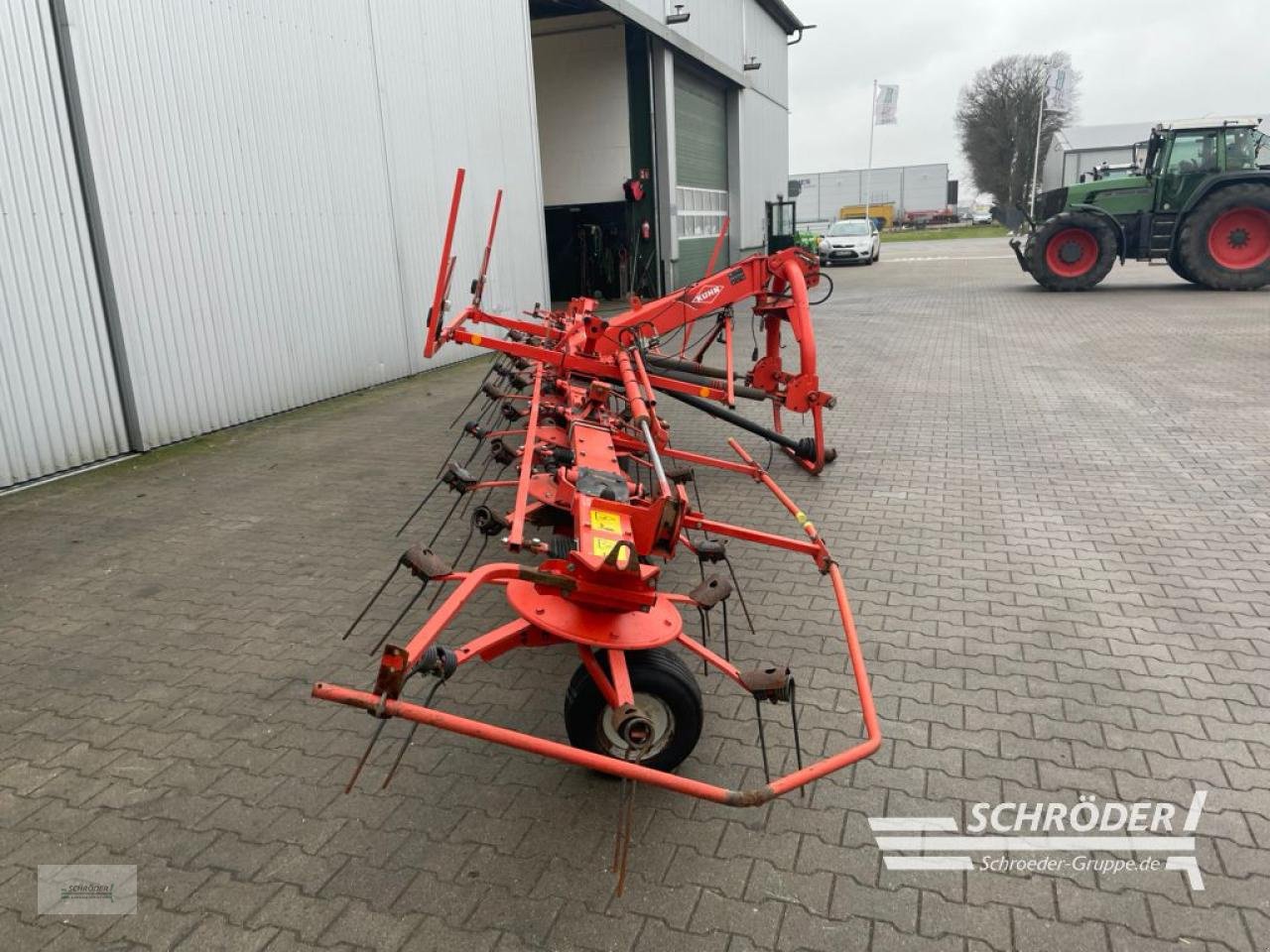 Kreiselheuer tip Kuhn GF 8702, Gebrauchtmaschine in Wildeshausen (Poză 3)