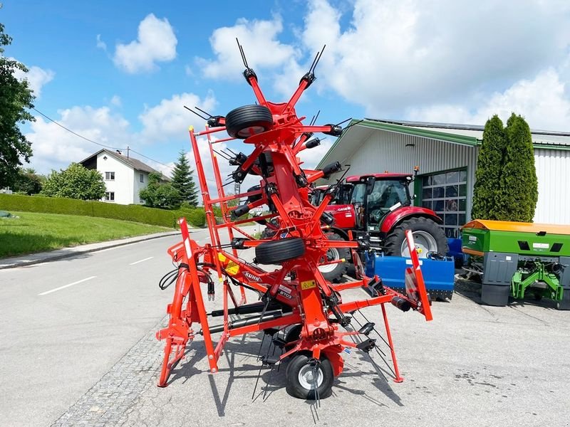 Kreiselheuer a típus Kuhn GF 8703 Kreiselheuer, Neumaschine ekkor: St. Marienkirchen (Kép 8)