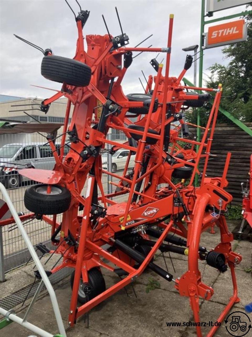 Kreiselheuer tip Kuhn GF 8703, Neumaschine in Aspach (Poză 1)