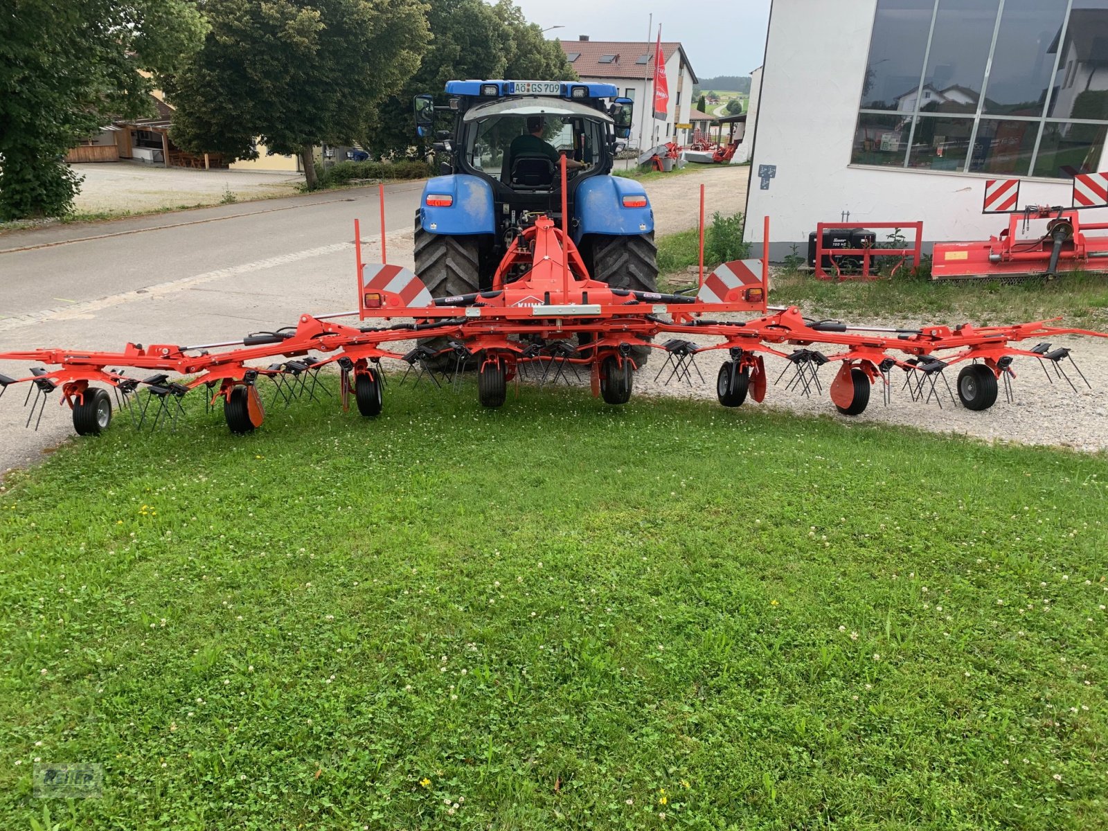 Kreiselheuer du type Kuhn GF 8703, Neumaschine en Geratskirchen (Photo 3)