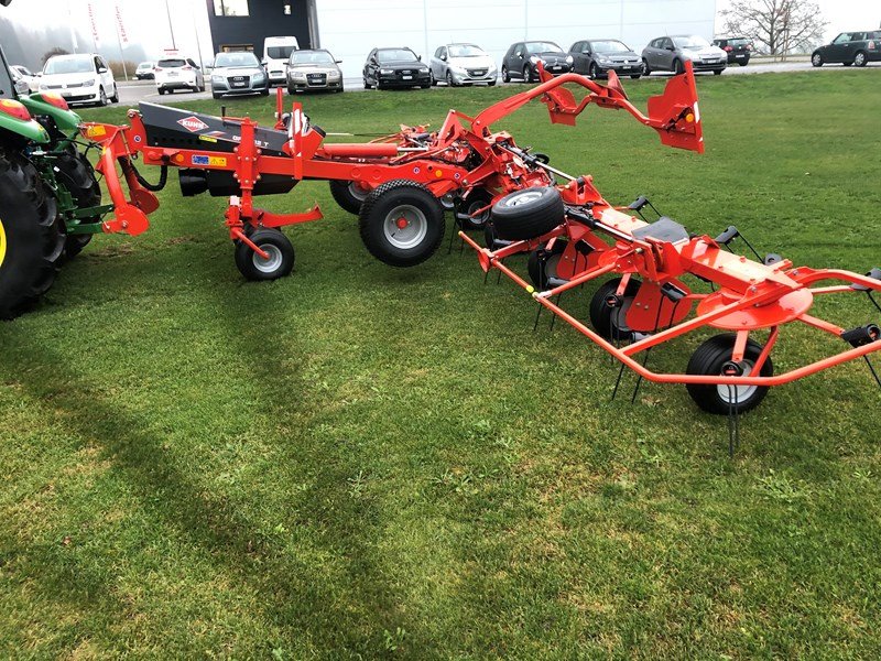 Kreiselheuer tip Kuhn GF 8712T, Neumaschine in Henau (Poză 3)