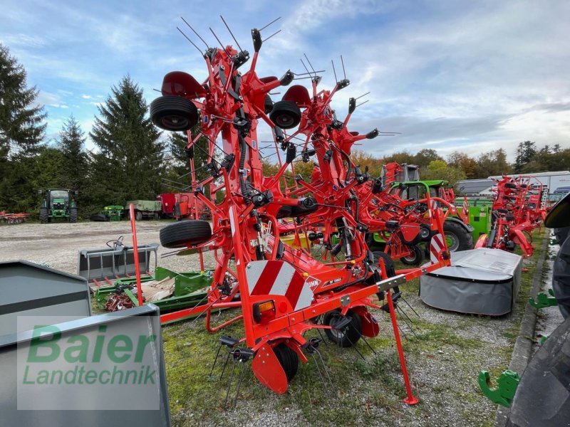 Kreiselheuer del tipo Kuhn GF10803, Neumaschine In OBERNDORF-HOCHMOESSINGEN