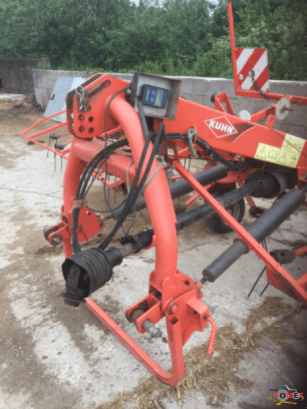 Kreiselheuer van het type Kuhn GF7802, Gebrauchtmaschine in Gennes sur glaize (Foto 10)