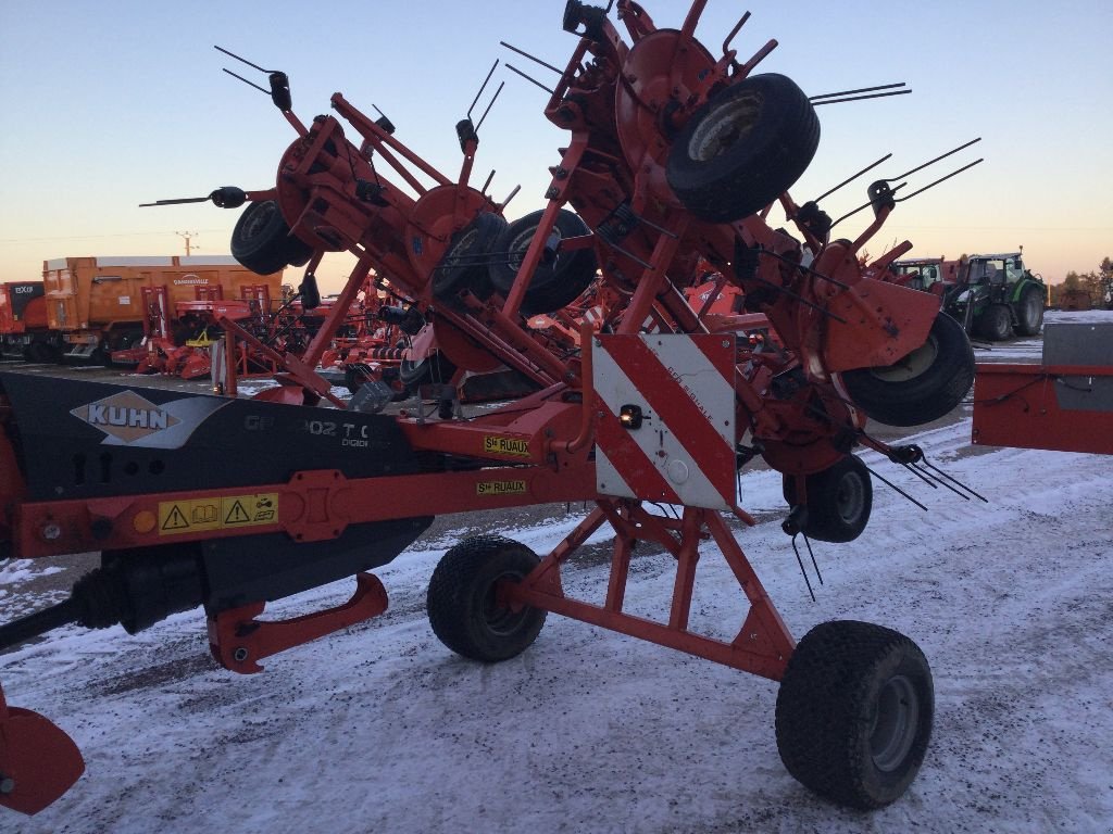 Kreiselheuer a típus Kuhn GF7902T GII, Gebrauchtmaschine ekkor: LISIEUX (Kép 1)