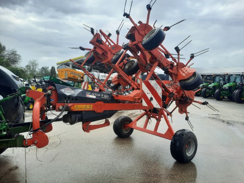 Kreiselheuer za tip Kuhn GF8702T, Gebrauchtmaschine u CHEMAUDIN ET VAUX (Slika 1)