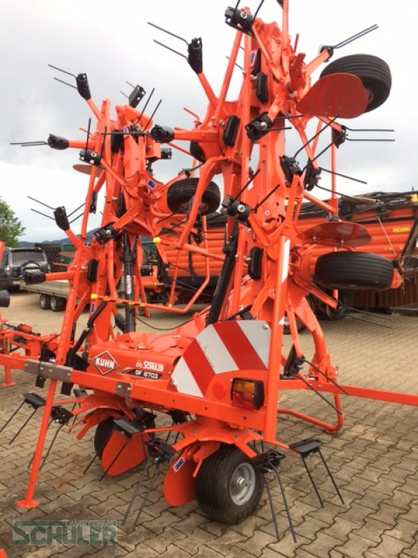 Kreiselheuer tip Kuhn GF8703, Neumaschine in St. Märgen (Poză 9)