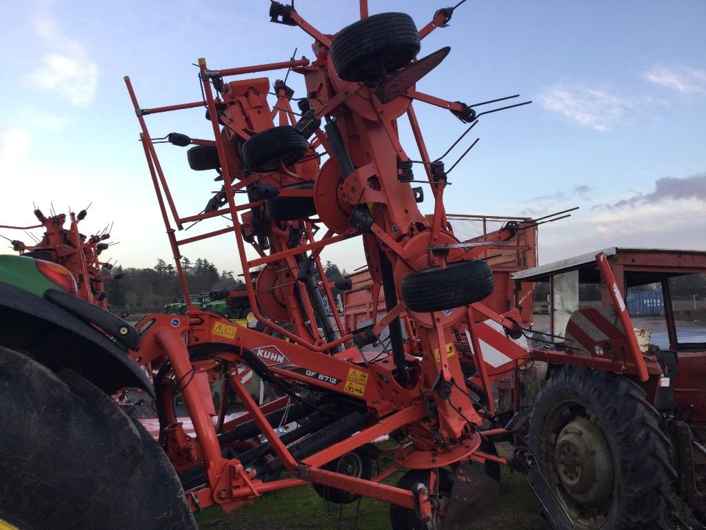 Kreiselheuer tip Kuhn GF8712, Gebrauchtmaschine in LISIEUX (Poză 1)