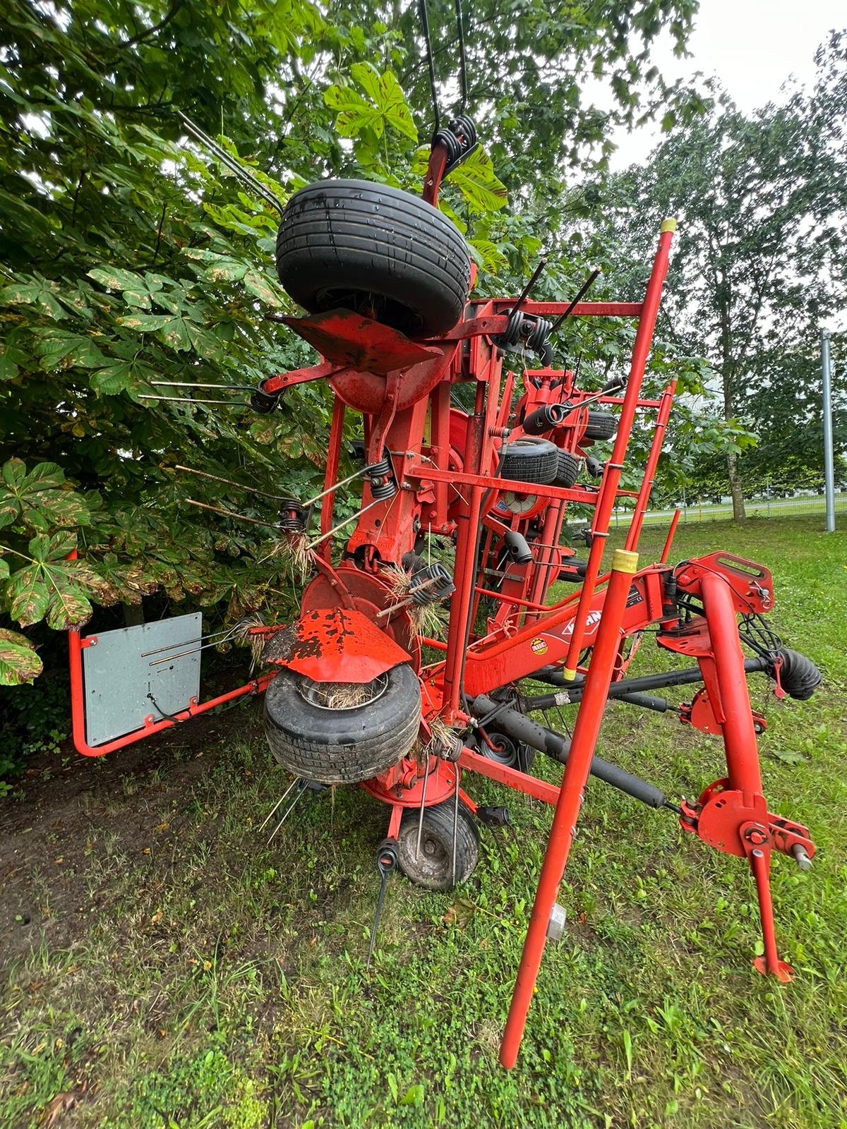 Kreiselheuer Türe ait Kuhn Heuwender GF 7902, Gebrauchtmaschine içinde Kruckow (resim 3)