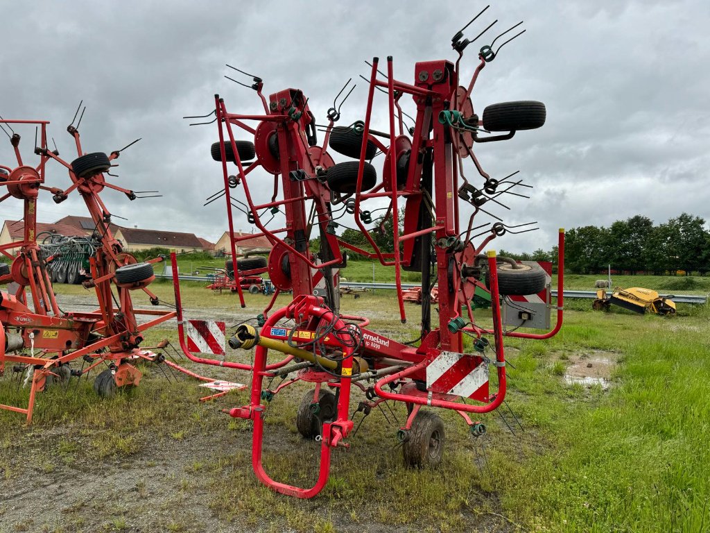 Kreiselheuer a típus Kverneland 8090 -  DESTOCKAGE, Gebrauchtmaschine ekkor: GUERET (Kép 3)