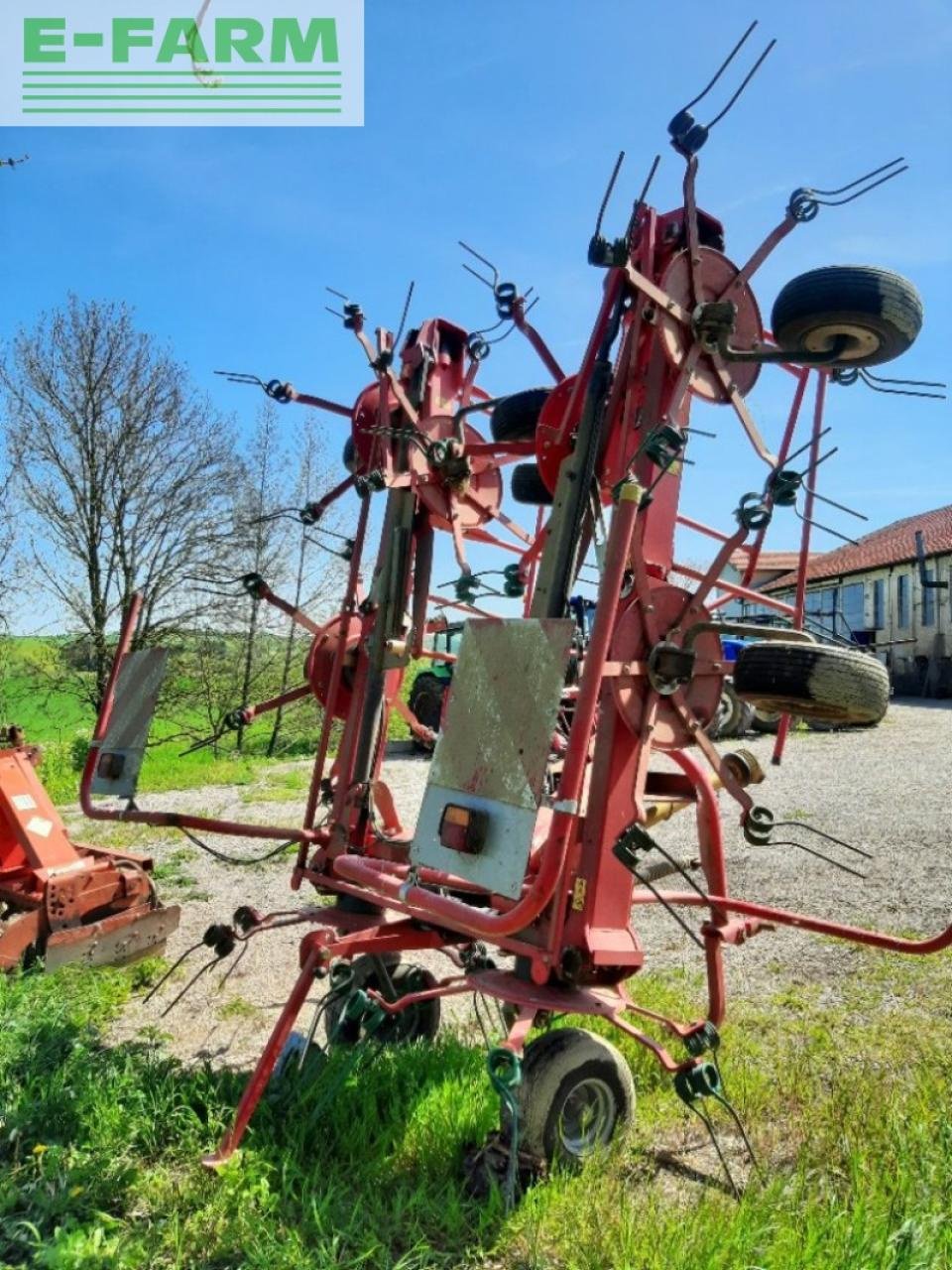 Kreiselheuer tipa Kverneland 8090, Gebrauchtmaschine u CHAUVONCOURT (Slika 3)