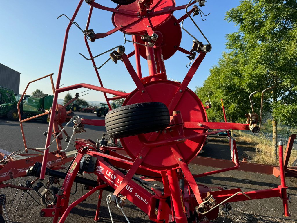 Kreiselheuer del tipo Lely LOTUS 770  ( DESTOCKAGE ), Gebrauchtmaschine en SAINT FLOUR (Imagen 5)