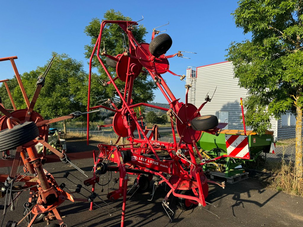 Kreiselheuer typu Lely LOTUS 770  ( DESTOCKAGE ), Gebrauchtmaschine v SAINT FLOUR (Obrázek 1)