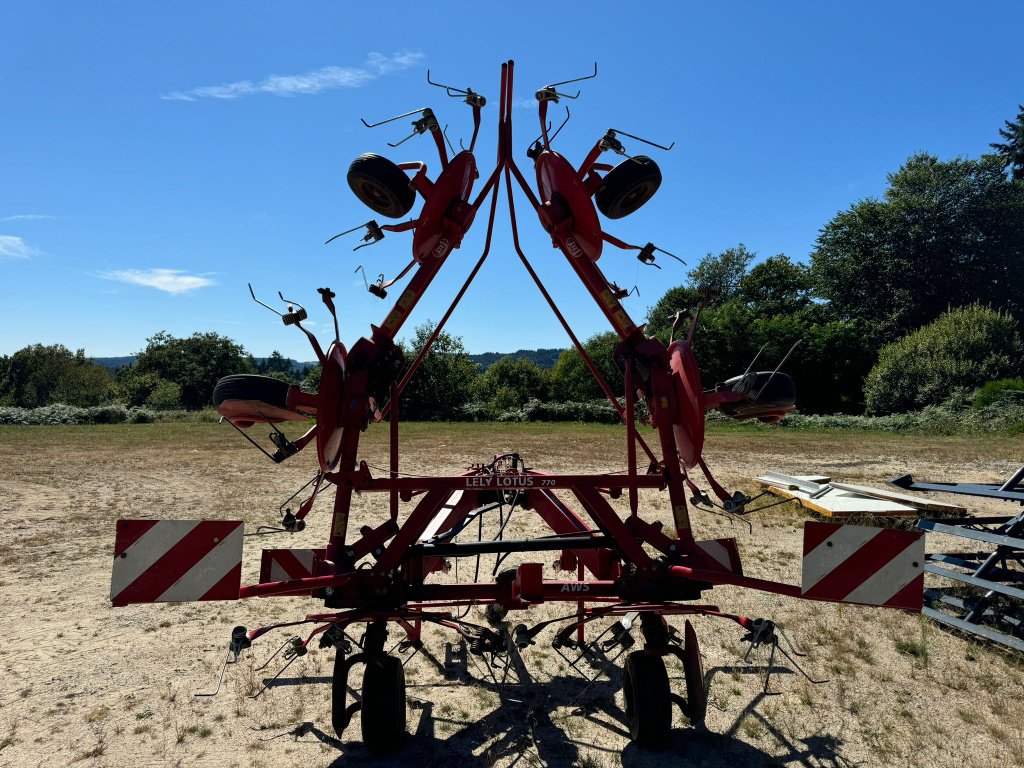 Kreiselheuer van het type Lely LOTUS 770 DESTOCKAGE, Gebrauchtmaschine in MEYMAC (Foto 5)