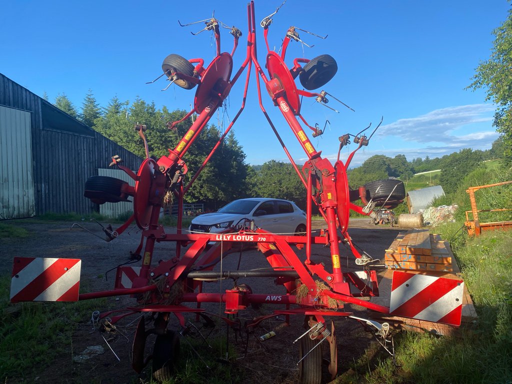 Kreiselheuer van het type Lely LOTUS 770 DESTOCKAGE, Gebrauchtmaschine in MEYMAC (Foto 10)