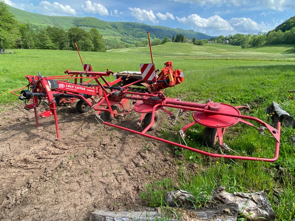 Kreiselheuer del tipo Lely LOTUS 770, Gebrauchtmaschine en SAINT FLOUR (Imagen 1)