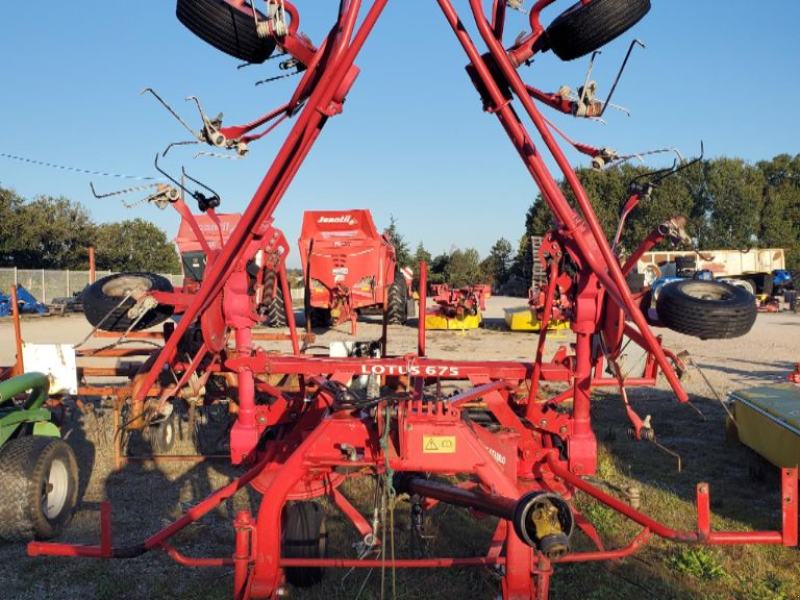 Kreiselheuer du type Lely LOTUS STABILO 675, Gebrauchtmaschine en Montauban