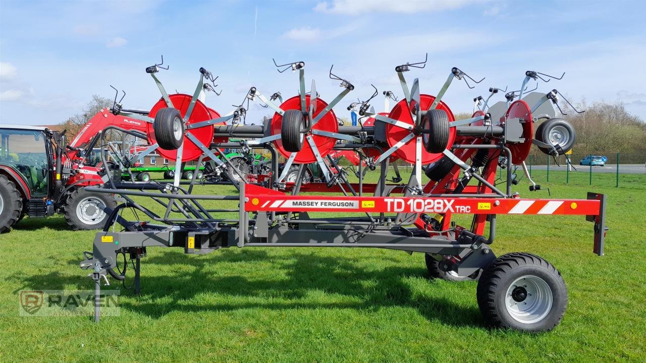 Kreiselheuer of the type Massey Ferguson TD 1028X TRC, Neumaschine in Sulingen (Picture 1)